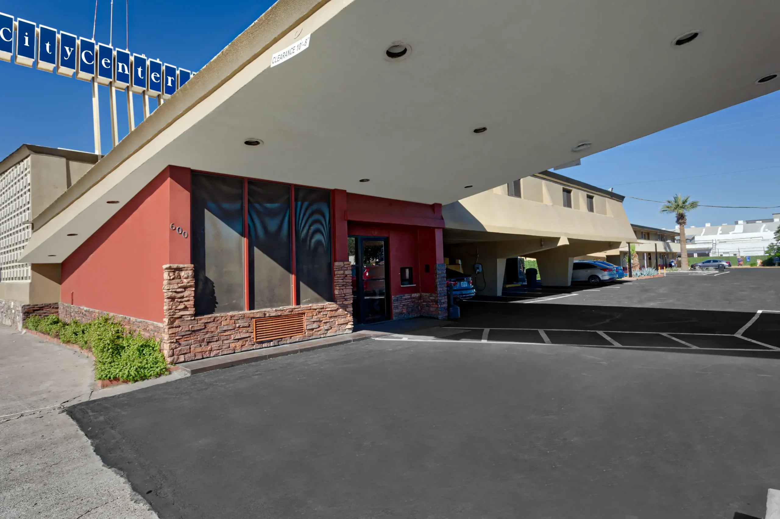 Front view of City Center Motel Phoenix Downtown near Van Buren Street